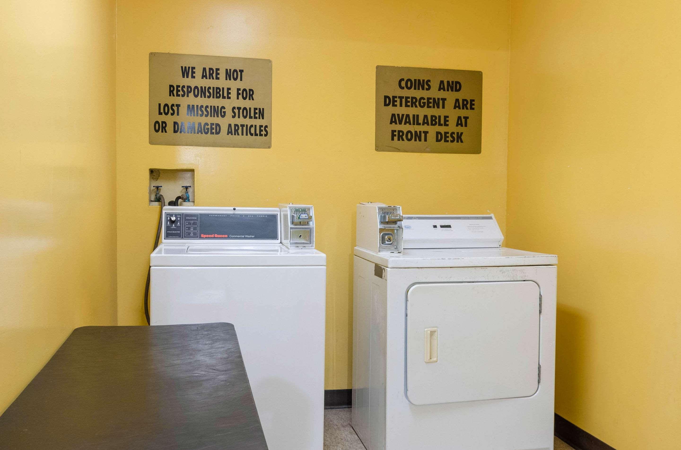 Econo Lodge Inn & Suites Gulfport Dış mekan fotoğraf