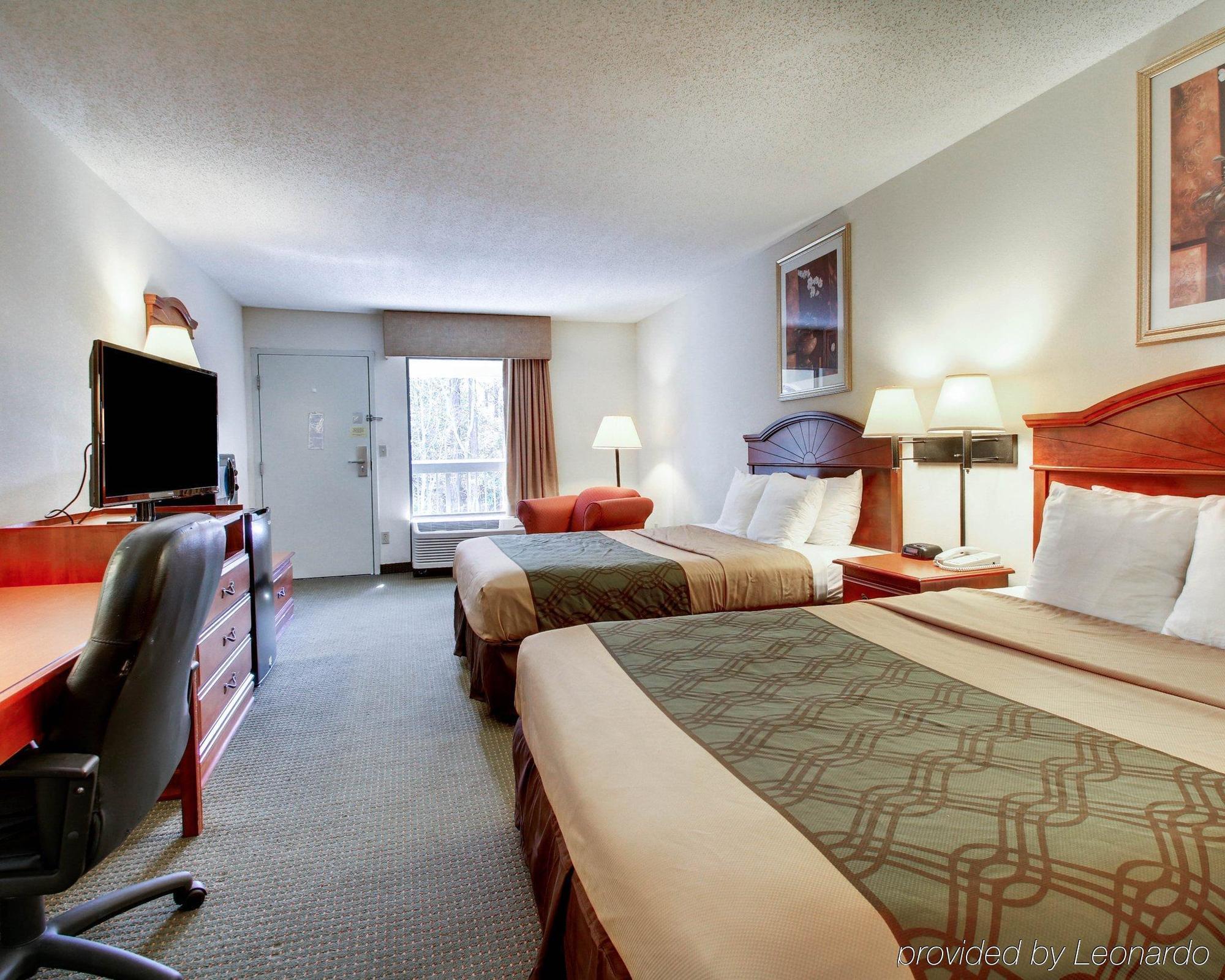 Econo Lodge Inn & Suites Gulfport Dış mekan fotoğraf