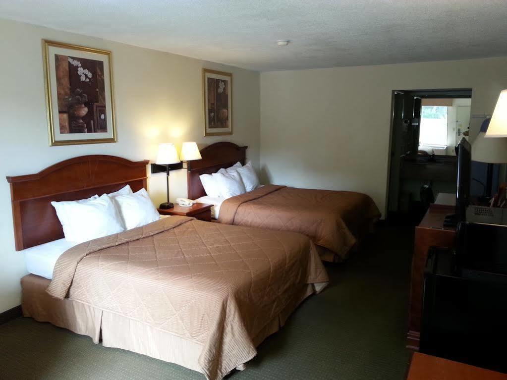 Econo Lodge Inn & Suites Gulfport Dış mekan fotoğraf