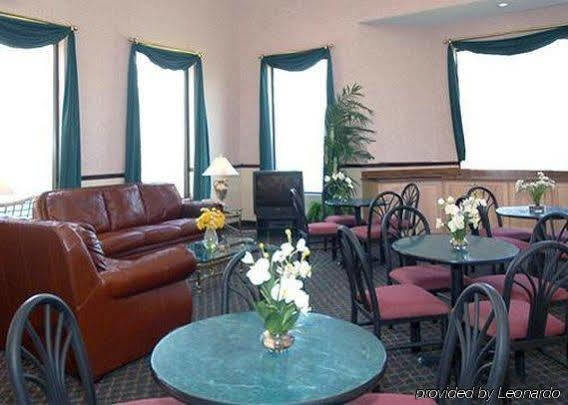 Econo Lodge Inn & Suites Gulfport Dış mekan fotoğraf